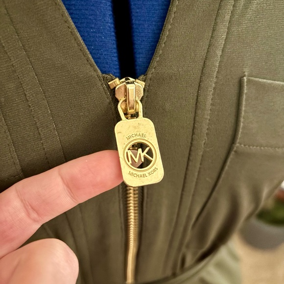 Michael Kors Olive Green Belted Zip Dress - Picture 5 of 7